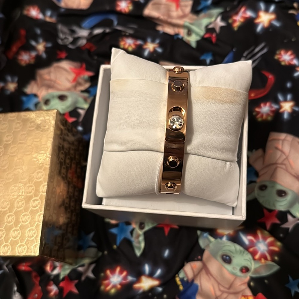 NEW MICHAEL KORS ROSE GOLD BRACELET BANGLE DIAMOND LOVE LOCK NUT BOLT CUFF BOX X - Picture 3 of 16